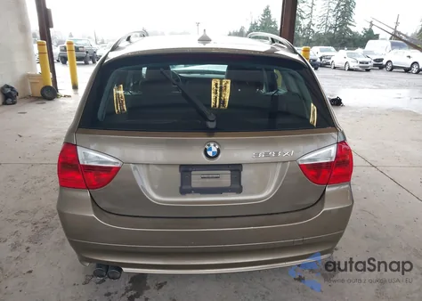 2007 BMW 328Xi z USA, uszkodzony, nr VIN WBAVT73597FZ36426